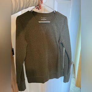 TEK Gear sweatshirt